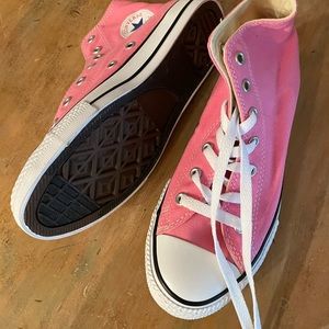 Girls High Top Chuck Taylors
